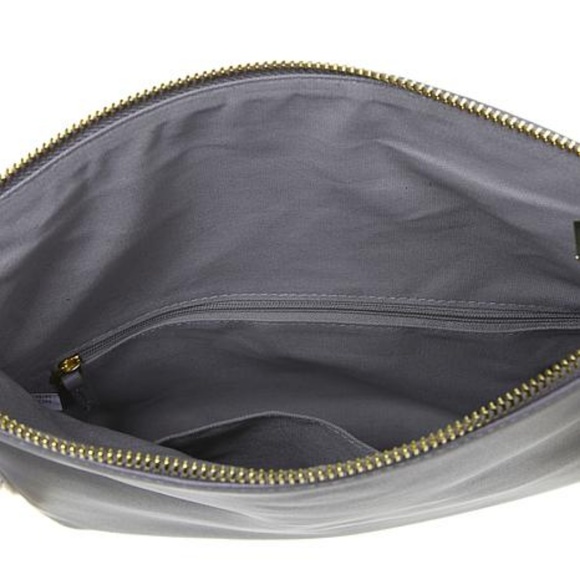 JOY & IMAN Leather Convertible Crossbody bag - Picture 6 of 7